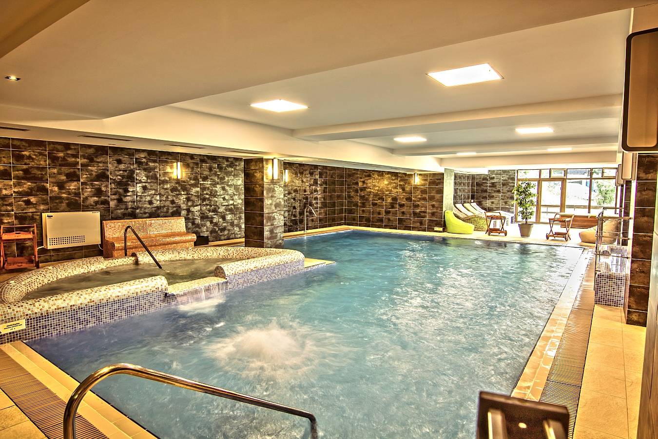 HOTEL ESCALADE Centru wellness